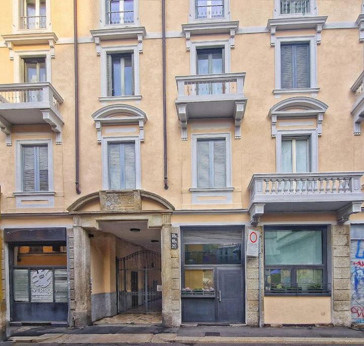 Milano Loft Centro, 10 Min From Duomo Apartment Exterior photo